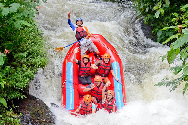 Paket Penginapan dan Outbound 1